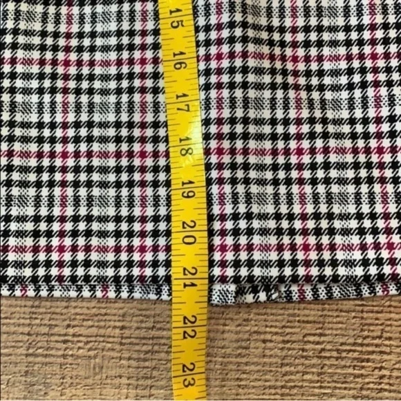 Michael Kors Black and Pink Plaid Pencil Skirt - Picture 6 of 7